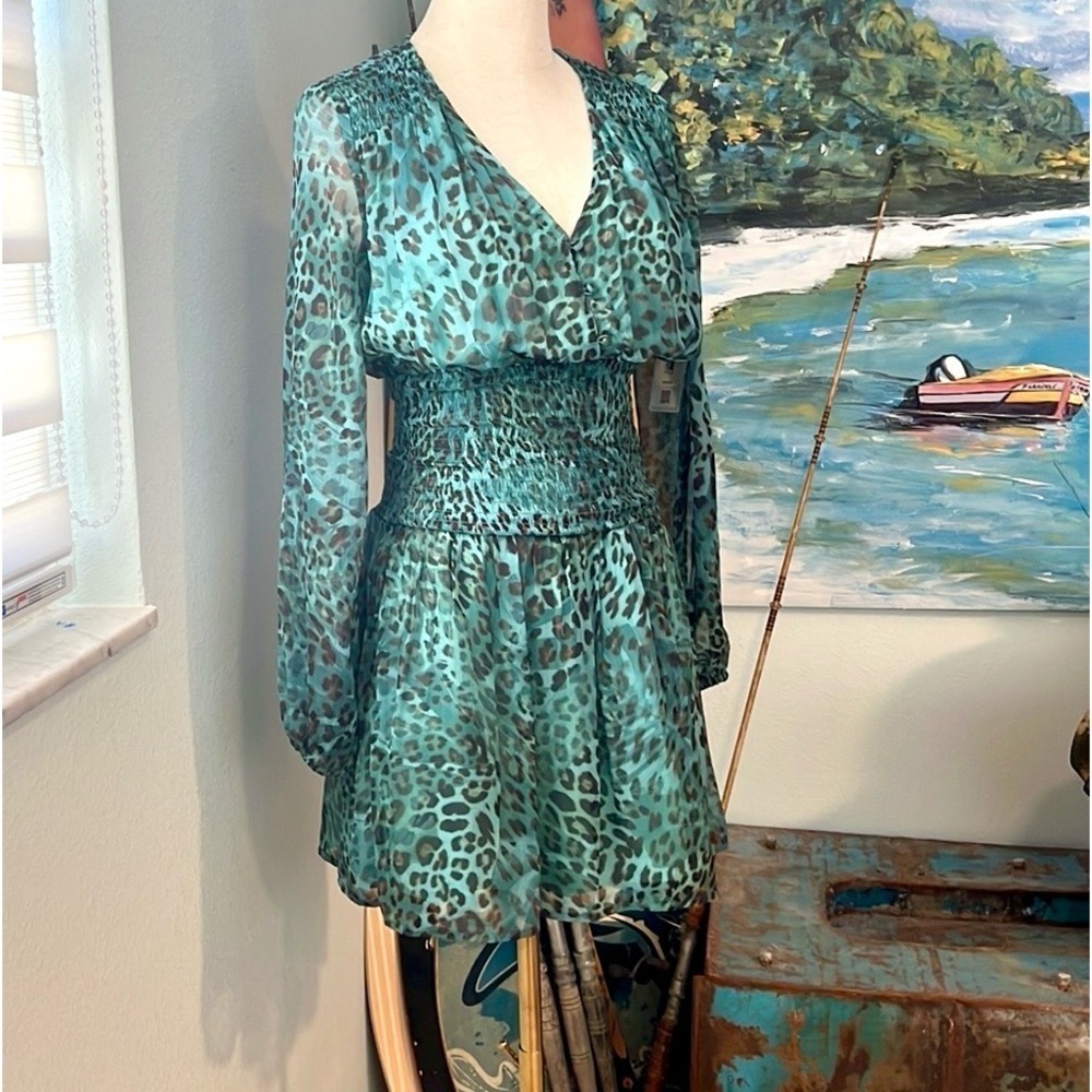 NWT, GUESS,Laureen Dress SMART ECO-Friendly Collection,Slimming,Ruched, Size XS - Picture 9 of 15